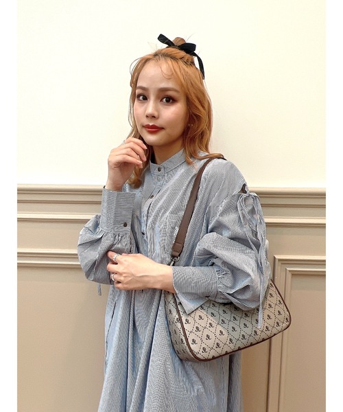 JUMELLE(ジュメロ)の「肩スリットリボンシャツOP【低身長~高身長】(シャツワンピース・レディース・レッド/ネイビー・SMALL/MEDIUM)」の14枚目の写真