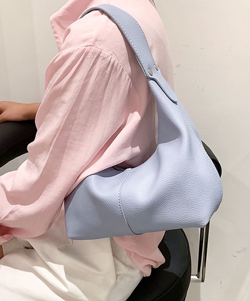 florist（フローリスト）の「【軽量】ソフトシュリンクレザーのハーフムーンハンドバッグ/レディースバッグ（ハンドバッグ・レディース・ベージュ/マスタード/ホワイト/グリーン/ブラック/ライトブルー/モカ/キャメル・FREE）」の9枚目の写真