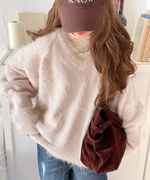 classicalelf（クラシカルエルフ）の「ふんわりと大人可愛い 2way起毛Vネックプルオーバー（長袖）（ニット/セーター・レディース・ネイビー/グリーン/グレー/イエロー/グレイッシュベージュ/ライトピンク・LARGE/SMALL/X-LARGE/MEDIUM）」の15枚目の写真