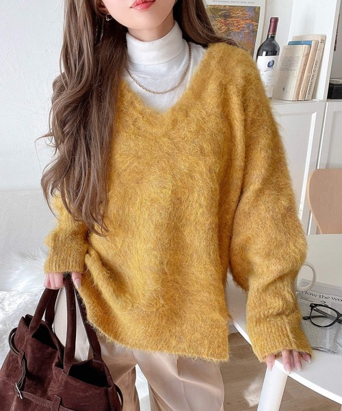 classicalelf（クラシカルエルフ）の「ふんわりと大人可愛い 2way起毛Vネックプルオーバー（長袖）（ニット/セーター・レディース・ネイビー/グリーン/グレー/イエロー/グレイッシュベージュ/ライトピンク・LARGE/SMALL/X-LARGE/MEDIUM）」の22枚目の写真