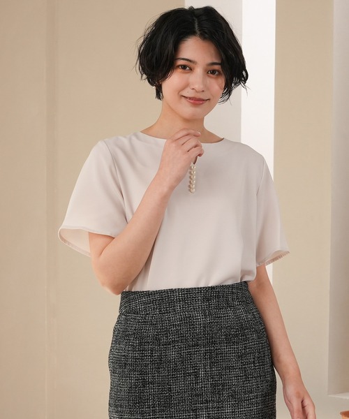 TRUDEA(トルディア)の「パールスタッズブラウス(シャツ/ブラウス・レディース・ホワイト/ベージュ/ミント/ラベンダー/チャコールグレー/グリーン・MEDIUM/LARGE)」の4枚目の写真