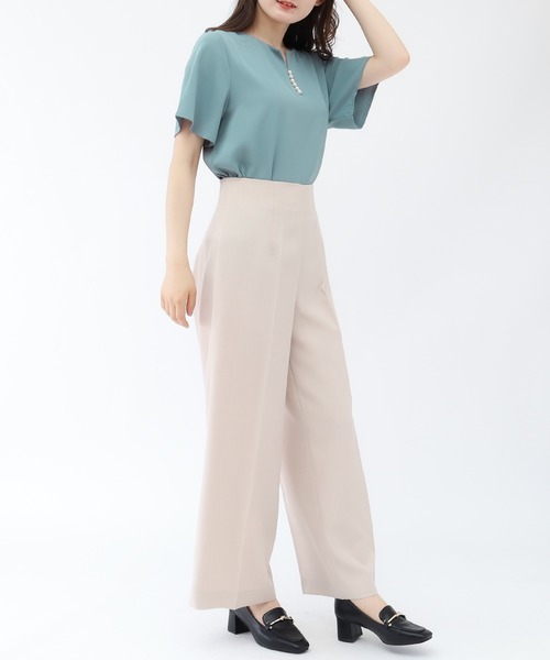 TRUDEA(トルディア)の「パールスタッズブラウス(シャツ/ブラウス・レディース・ホワイト/ベージュ/ミント/ラベンダー/チャコールグレー/グリーン・MEDIUM/LARGE)」の14枚目の写真