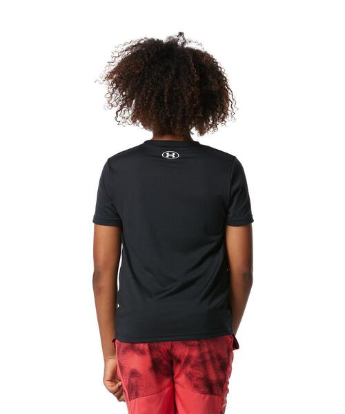 UNDER ARMOUR(アンダーアーマー)の「UAテック ショートスリーブTシャツ 〈スーパービッグロゴ〉(トレーニング/KIDS)(Tシャツ/カットソー・キッズ・ブラック・160cm/150cm/130cm/140cm/120cm)」の2枚目の写真