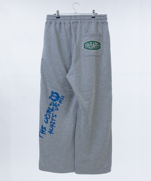 JOHN'S CLOSET（ジョンズクローゼット）の「【13】カレッジワッペン ワイドスウェットパンツ（スウェットパンツ・メンズ・ワンウォッシュ/オフホワイト/ブラック/サックスブルー/グレー・LARGE/MEDIUM）」の8枚目の写真