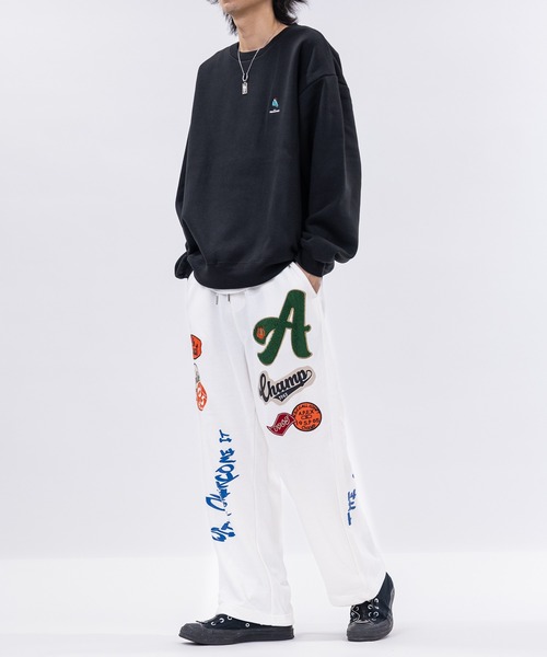 JOHN'S CLOSET（ジョンズクローゼット）の「【13】カレッジワッペン ワイドスウェットパンツ（スウェットパンツ・メンズ・ワンウォッシュ/オフホワイト/ブラック/サックスブルー/グレー・LARGE/MEDIUM）」の14枚目の写真