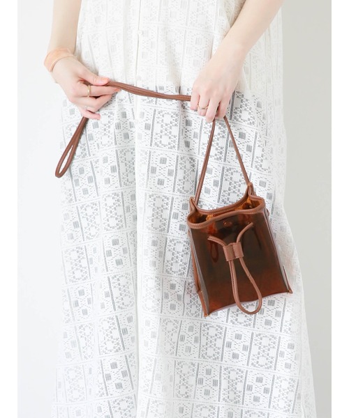 ehka sopo（エヘカソポ）の「クリアドロストショルダーバッグ（ハンドバッグ・レディース・ブラウン/オフホワイト/ブラック・F）」の3枚目の写真