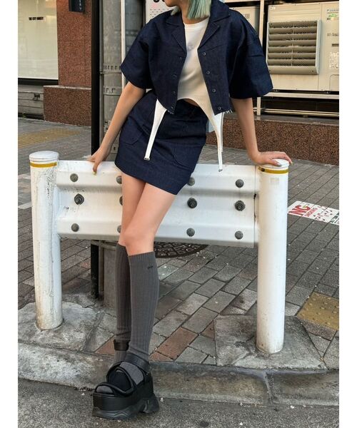 EMODA（エモダ）の「アウトポケットミニスカート（スカート・レディース・ブラウン/ブルー/インディゴブルー・SMALL/MEDIUM）」の15枚目の写真