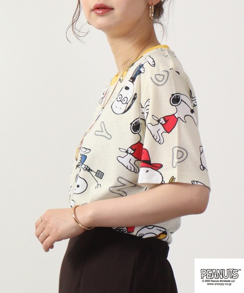 PEANUTS(ピーナッツ)の「PEANUTS スヌーピー 総柄 Tシャツ 半袖(Tシャツ/カットソー・レディース・ホワイト/ライトグリーン/アイボリー・M/L/LL)」の21枚目の写真