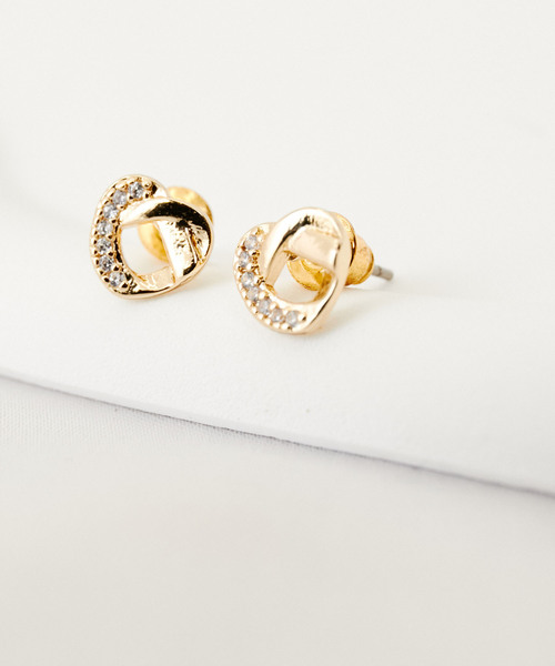 VIS(ビス)の「アソートプチビジューパールピアス(ピアス(両耳用)・レディース・その他1/ゴールド系その他/ホワイト/ゴールド系その他2/ゴールド・FREE)」の4枚目の写真