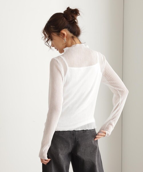 N.（N. Natural Beauty Basic）（エヌエヌナチュラルビューティーベーシック）の「シュリンクハイネックシアーインナーカットソー（Tシャツ/カットソー・レディース・ホワイト/ブラック/ブルー・MEDIUM）」の21枚目の写真
