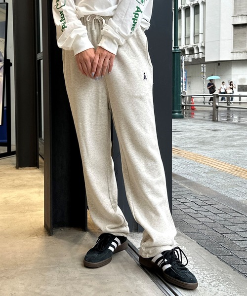 ALAND（エーランド）の「【UNISEX】ALAND／ワッペンロゴパンツ（ウラケ） 2976333（スウェットパンツ・レディース・ネイビー/ブラック/ライトグレー・MEDIUM/LARGE）」の7枚目の写真