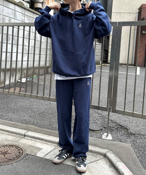 ALAND（エーランド）の「【UNISEX】ALAND／ワッペンロゴパンツ（ウラケ） 2976333（スウェットパンツ・レディース・ネイビー/ブラック/ライトグレー・MEDIUM/LARGE）」の13枚目の写真