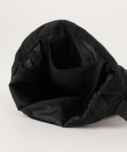 BEN DAVIS（ベンデイビス）の「《BEN DAVIS/ベンデイビス》刺繍ドローストリングショルダー（ショルダーバッグ・メンズ・ブラック/チャコール・FREE）」の5枚目の写真