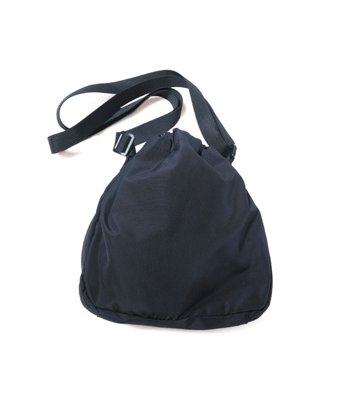 BEN DAVIS（ベンデイビス）の「《BEN DAVIS/ベンデイビス》刺繍ドローストリングショルダー（ショルダーバッグ・メンズ・ブラック/チャコール・FREE）」の7枚目の写真