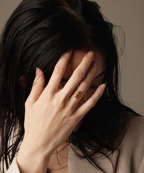 CENE（セネ）の「【CENE】セネ/オーバラッピングリング（リング・レディース・ゴールド・#9/#11/#13/#15）」の4枚目の写真