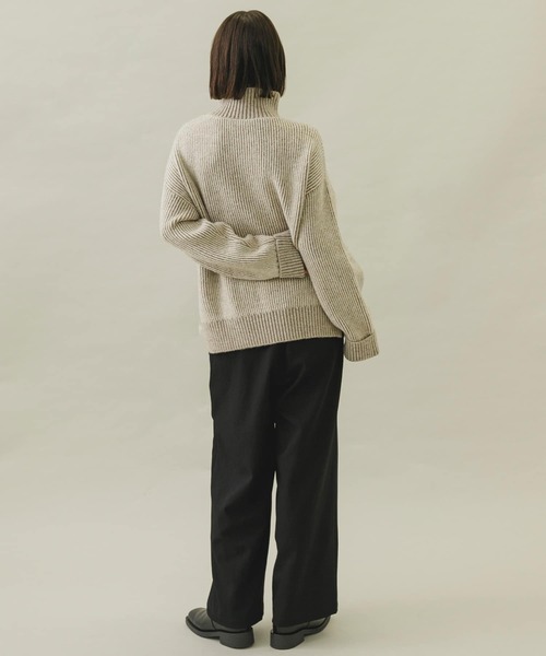 URBAN RESEARCH Sonny Label（アーバンリサーチサニーレーベル）の「配色畦編みリバーシブルニット（ニット/セーター・レディース・ベージュ系その他/ブラック系その他/グリーン系その他・FREE）」の16枚目の写真