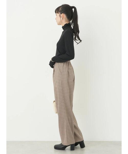 earth music&ecology（アースミュージックアンドエコロジー）の「チェックストレートパンツ（その他パンツ・レディース・ベージュ系その他4/グレー系その他3・S/M）」の11枚目の写真