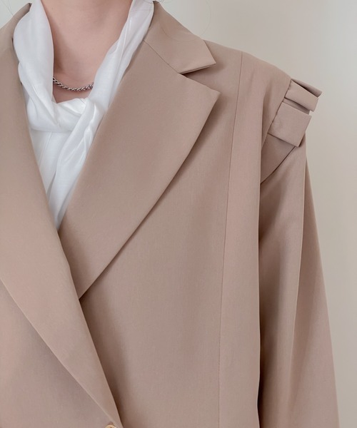 TEVALT(ヴァレット)の「フリルテーラードジャケット(テーラードジャケット・レディース・ネイビー/ブラック/キャメル・38)」の11枚目の写真