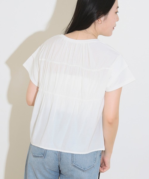 BEAMS HEART（ビームスハート）の「後ろ異素材 ギャザー プルオーバー（Tシャツ/カットソー・レディース・ミント/オフホワイト/ブラック/ブルー系その他・FREE）」の12枚目の写真