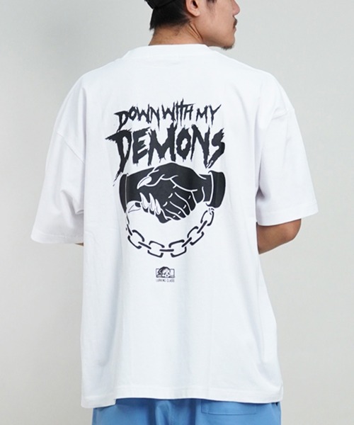LURKING CLASS(ラーキングクラス)の「【ムラサキスポーツ別注】LURKING CLASS/ラーキングクラス バックプリント オーバーサイズ ST24STM10(Tシャツ/カットソー・メンズ・ブラック/ホワイト・M/L/XL)」の1枚目の写真