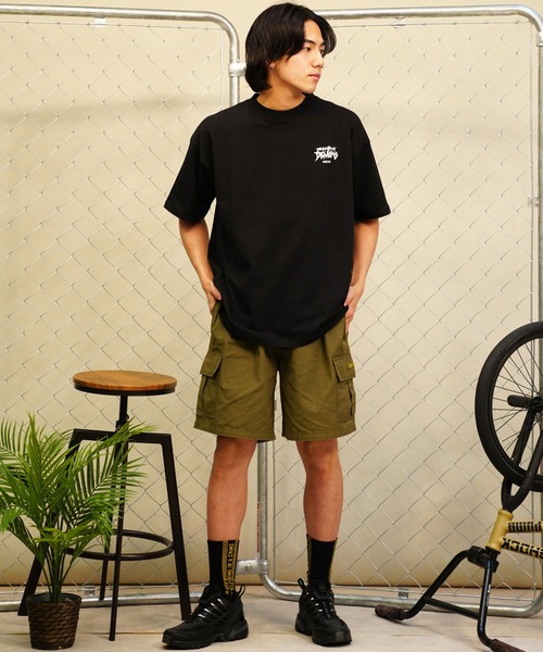 LURKING CLASS(ラーキングクラス)の「【ムラサキスポーツ別注】LURKING CLASS/ラーキングクラス バックプリント オーバーサイズ ST24STM10(Tシャツ/カットソー・メンズ・ブラック/ホワイト・M/L/XL)」の7枚目の写真