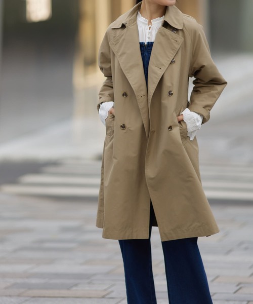 URBAN RESEARCH DOORS（アーバンリサーチドアーズ）の「トレンチコート（トレンチコート・レディース・ベージュ/ネイビー・SMALL/MEDIUM）」の18枚目の写真
