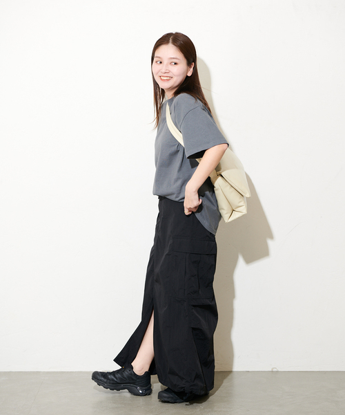 ARMY TWILL（アーミーツイル）の「別注【ARMY TWILL/アーミーツイル】カーゴスリットスカート（スカート・レディース・ブラック/カーキ・FREE）」の13枚目の写真