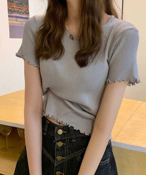 ALTROSE(アルトローズ)の「トップス シンプル メロー 無地 リブ(Tシャツ/カットソー・レディース・グレー/グリーン/ホワイト/ブラック・FREE)」の8枚目の写真