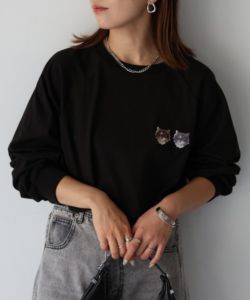 Riberry（リベリー）の「ネコ刺繍ラグランロンT（Tシャツ/カットソー・レディース・チャコールグレー/オフホワイト/グレー系その他/ブラック・FREE）」の3枚目の写真