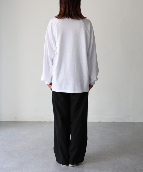 Riberry（リベリー）の「ネコ刺繍ラグランロンT（Tシャツ/カットソー・レディース・チャコールグレー/オフホワイト/グレー系その他/ブラック・FREE）」の8枚目の写真