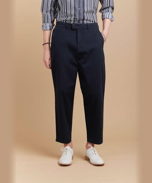 agnes b.(アニエスベー)の「【Outlet】AM01 PANTALON パンツ(その他パンツ・メンズ・ネイビー・40/38)」の1枚目の写真