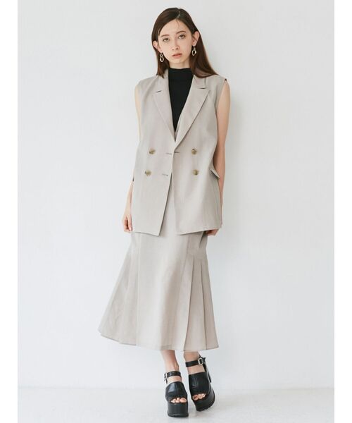 MURUA（ムルーア）の「【SET UP対応】ピークドラペルジレ（ベスト・レディース・ブルー/ライトグレー/ダークグレー/ベージュ・FREE）」の17枚目の写真