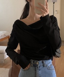 オフショルとろみTEE