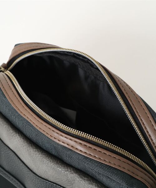 EDWIN（エドウィン）の「【EDWIN/エドウィン】別注PUミニショルダー（ショルダーバッグ・メンズ・ブラウン/ブラック・FREE）」の5枚目の写真