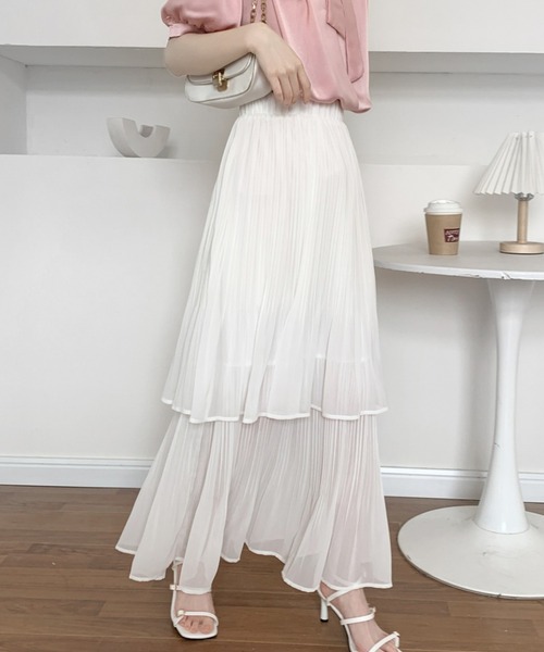 ECLIN(エクラン)の「ソフトプリーツティアードスカート(スカート・レディース・ホワイト/ブラック/モカ/ベージュ/ネイビー・M/L)」の7枚目の写真
