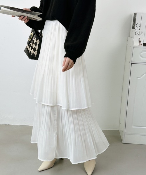 ECLIN(エクラン)の「ソフトプリーツティアードスカート(スカート・レディース・ホワイト/ブラック/モカ/ベージュ/ネイビー・M/L)」の15枚目の写真