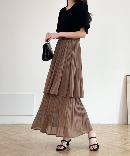 ECLIN(エクラン)の「ソフトプリーツティアードスカート(スカート・レディース・ホワイト/ブラック/モカ/ベージュ/ネイビー・M/L)」の22枚目の写真