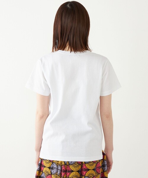 SHIPS Colors（シップス カラーズ）の「SHIPS Colors:FRINGUES ロゴ プリント TEE◇（Tシャツ/カットソー・レディース・オフホワイト/ホワイト/ピンク/ダークグレー・ONE SIZE）」の20枚目の写真