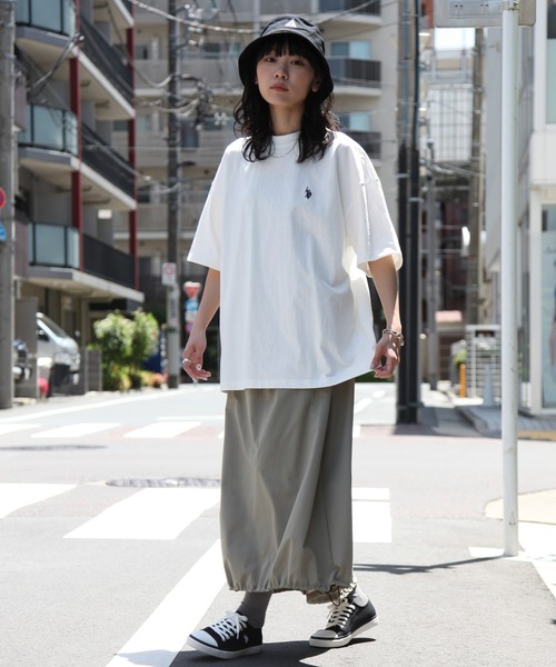 Dickies(ディッキーズ)の「【GENUINE DICKIES/ジェニュインディッキーズ】ドロストギャザースカート(クイックドライ)(スカート・レディース・ベージュ/スミクロ/ライトカーキ/ダークネイビー・M/L)」の11枚目の写真