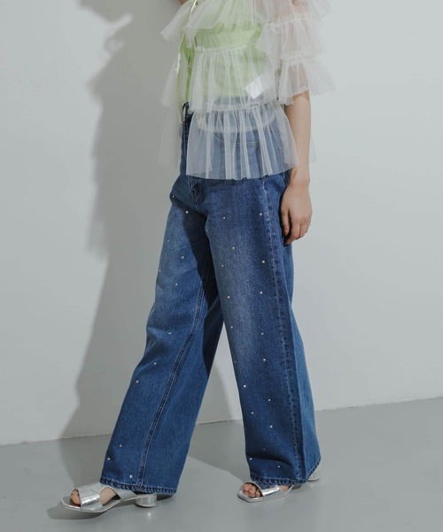 SENSE OF PLACE by URBAN RESEARCH(センスオブプレイスバイアーバンリサーチ)の「ラインストーンワイドデニム(デニムパンツ・レディース・ライトインディゴブルー/ライトブルー/ブラック・MEDIUM/SMALL)」の14枚目の写真