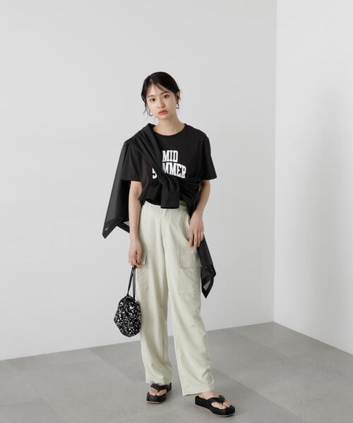 N.（N. Natural Beauty Basic）（エヌエヌナチュラルビューティーベーシック）の「◆カレッジロゴＴ（Tシャツ/カットソー・レディース・オフホワイト/チャコールグレー/モカ・MEDIUM）」の16枚目の写真