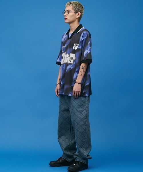 YESEYESEE（イエスアイシー）の「Y.E.S Flame Football Jersey