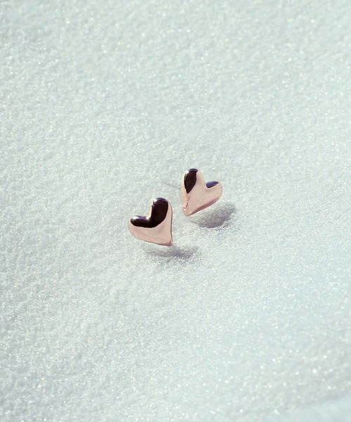 GOLDY（ゴールディ）の「タイニー ハート ピアス（ピアス（両耳用）・レディース・ピンク系その他/シルバー/ゴールド・FREE）」の6枚目の写真