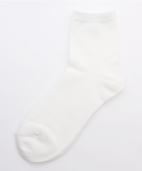 WEGO（ウィゴー）の「WEGO/カラー無地ソックス（ソックス/靴下・レディース・ワイン/カーキ/キャメル/イエロー/ネイビー/グレー/ターコイズブルー/レッド/ホワイト/ブラック・FREE）」の2枚目の写真