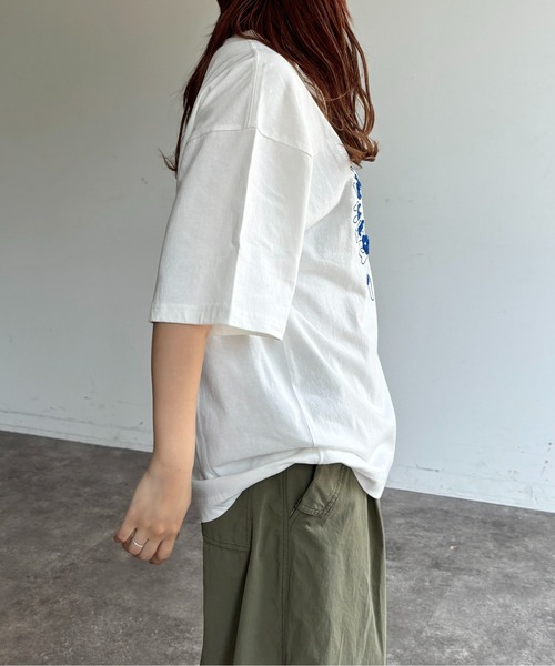 CPCM（シーピーシーエム）の「レタリングサガラ刺繍T（Tシャツ/カットソー・レディース・ブラック/ホワイト/ネイビー/グレー/グリーン/ホワイト系その他・MEDIUM/LARGE）」の8枚目の写真