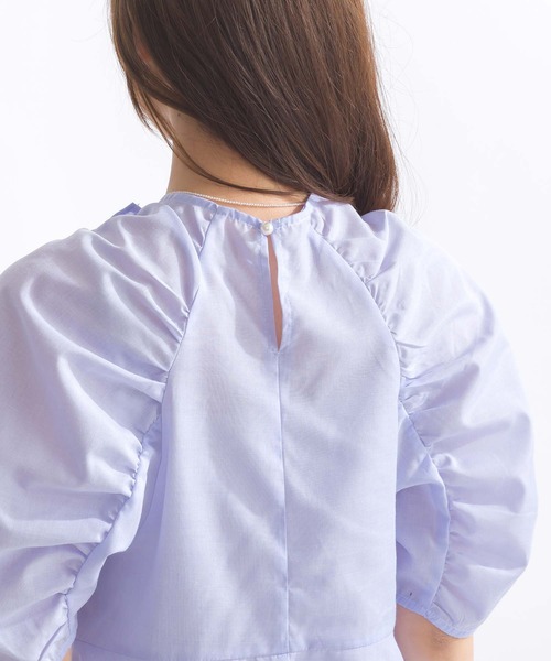 PICCIN（ピッチン）の「【WEB限定】ラグラン切り替えフリルブラウス（シャツ/ブラウス・レディース・オフホワイト/ブラック/サックスブルー・M/L）」の6枚目の写真