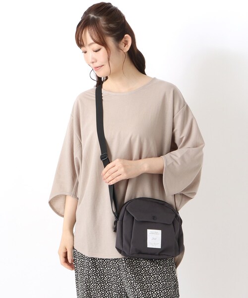 one'sterrace（ワンズテラス）の「◆JOUET ジョエット フラップミニショルダー（ショルダーバッグ・レディース・グレー系4/ブラック系8/ベージュ系8・99）」の14枚目の写真