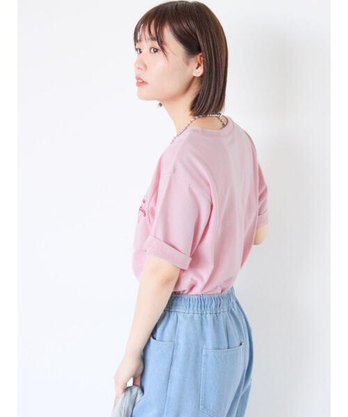 ehka sopo（エヘカソポ）の「ワンポイントハート刺繍Tシャツ（Tシャツ/カットソー・レディース・ブラック/イエロー/オフホワイト/ピンク・F）」の17枚目の写真