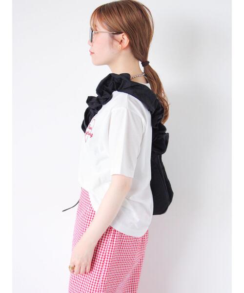 ehka sopo（エヘカソポ）の「ワンポイントハート刺繍Tシャツ（Tシャツ/カットソー・レディース・ブラック/イエロー/オフホワイト/ピンク・F）」の11枚目の写真