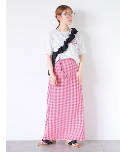 ehka sopo（エヘカソポ）の「ワンポイントハート刺繍Tシャツ（Tシャツ/カットソー・レディース・ブラック/イエロー/オフホワイト/ピンク・F）」の9枚目の写真